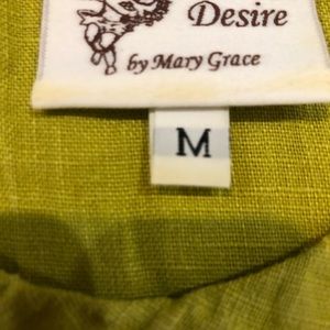 Linen tunic with pockets